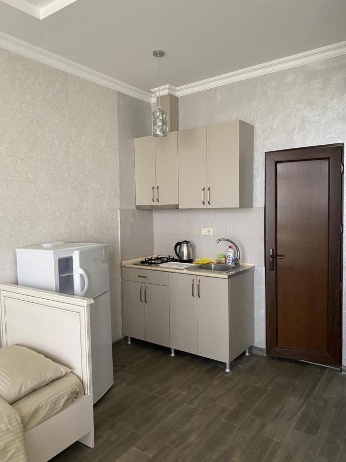 Aparthotel House On Moryakov 55 à Chakvi Extérieur photo